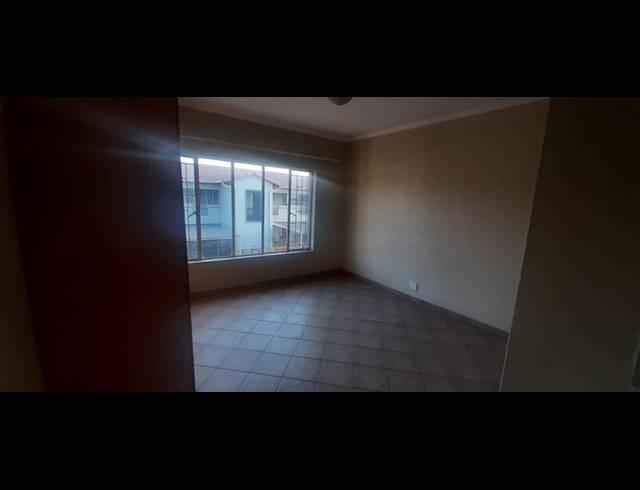 2 BEDROOM PROPERTY TO RENT IN DALPARK EXT 1
